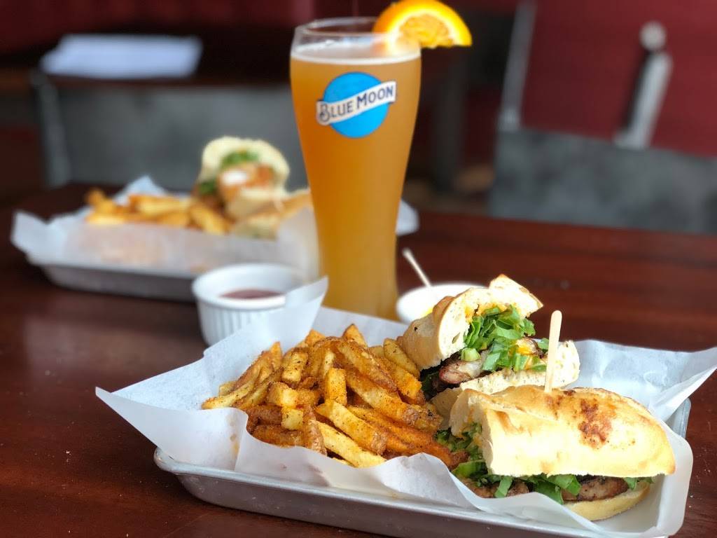 Beer & Claw | restaurant | 61 S Fair Oaks Ave #130, Pasadena, CA 91105, USA | 6264608511 OR +1 626-460-8511