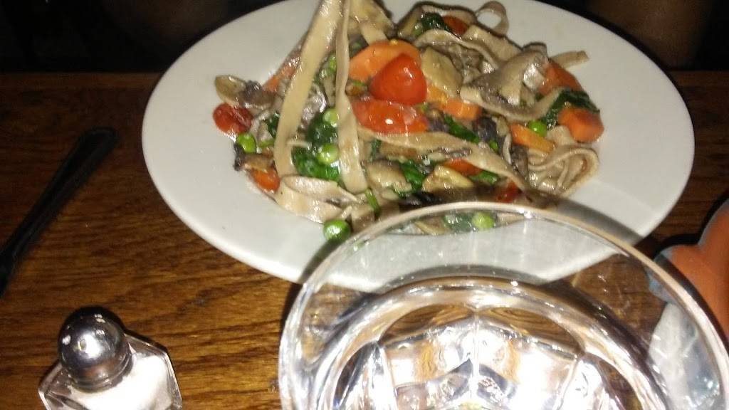 Broccolino | restaurant | 446 Dean St, Brooklyn, NY 11217, USA | 7186784200 OR +1 718-678-4200