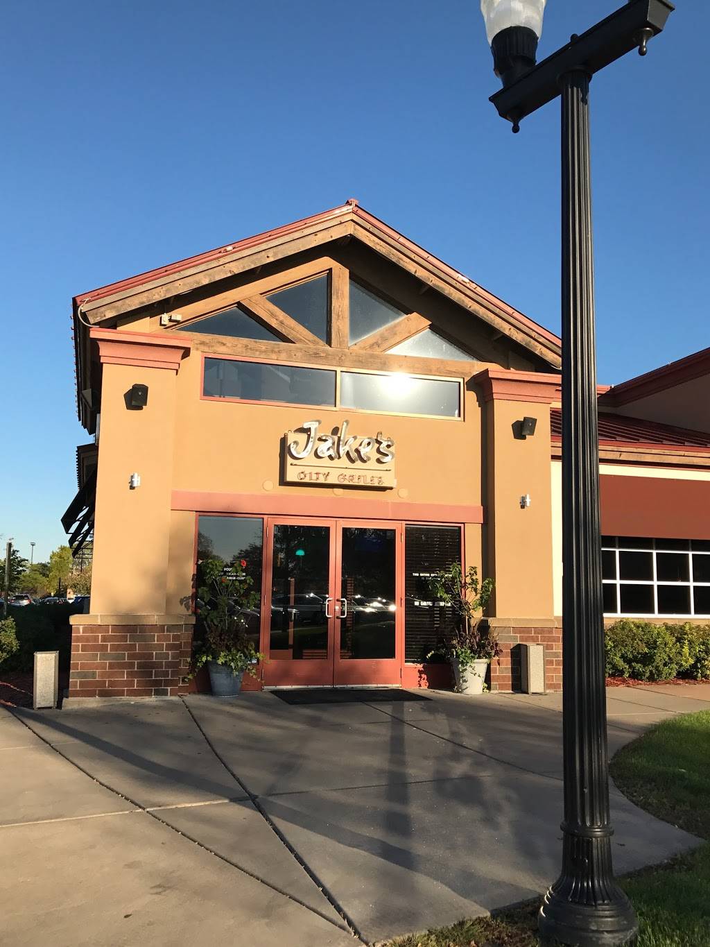Jakes City Grille | restaurant | 1288 Promenade Pl, Eagan, MN 55121, USA | 6512878784 OR +1 651-287-8784