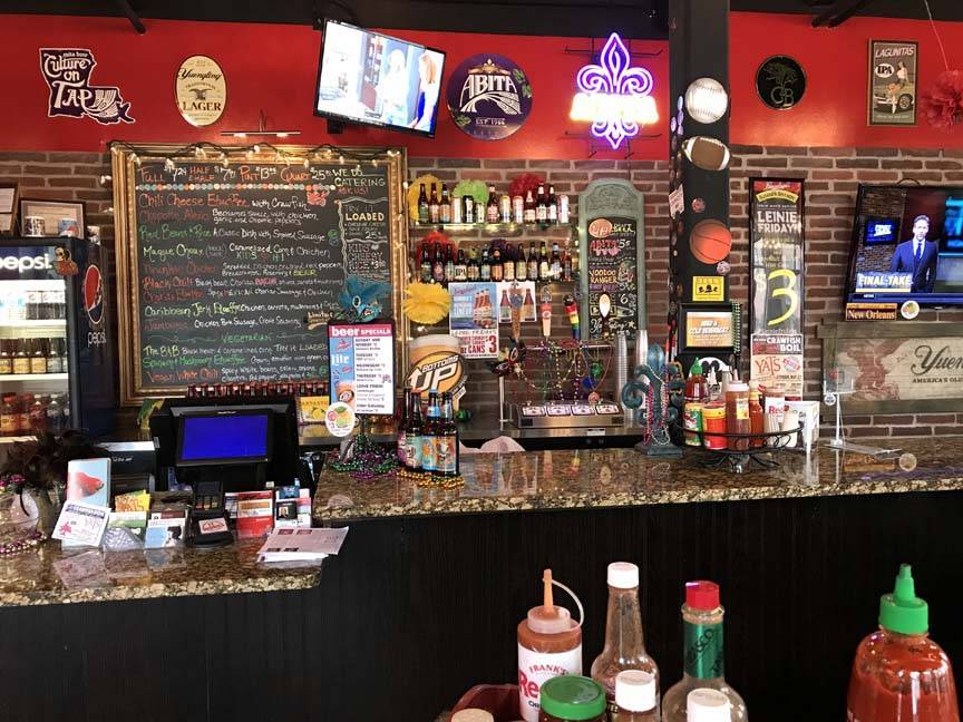 Yats Cajun Creole | restaurant | 60 University Dr #100, Valparaiso, IN 46383, USA | 2192863482 OR +1 219-286-3482