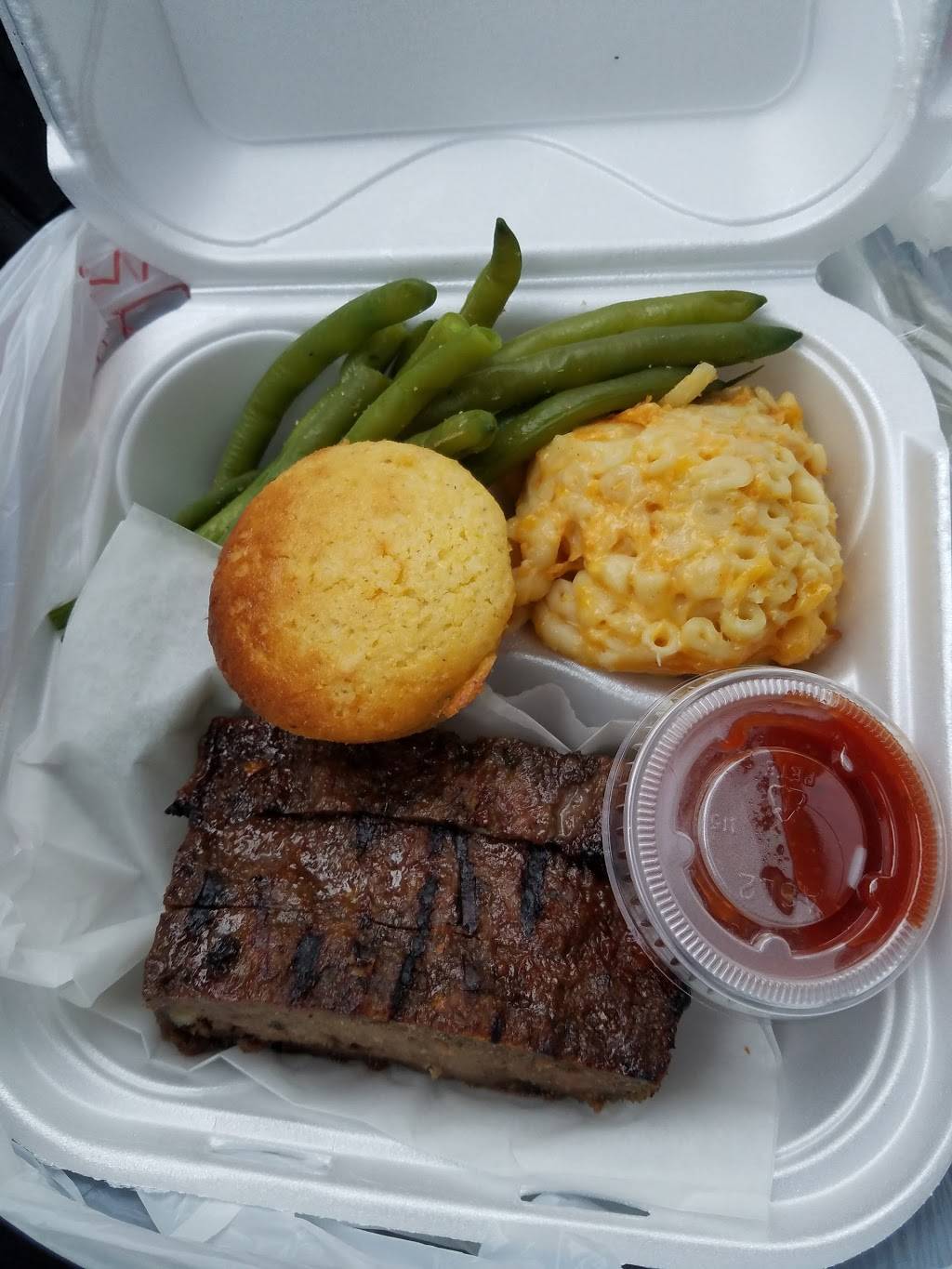 L. Maries Southern Cuisine | restaurant | 3160 Cobb Pkwy NW #200, Kennesaw, GA 30152, USA | 7706941949 OR +1 770-694-1949