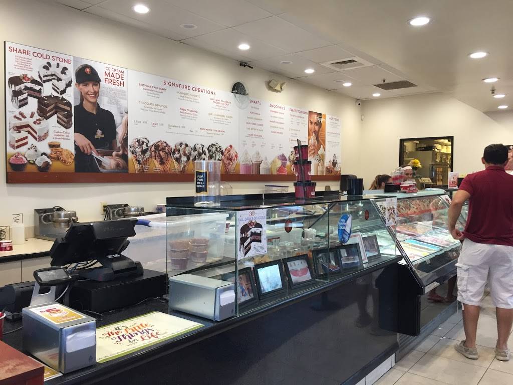 Cold Stone Creamery | bakery | 1741 Haggerty Hwy, Commerce Charter Twp, MI 48390, USA | 2489265767 OR +1 248-926-5767