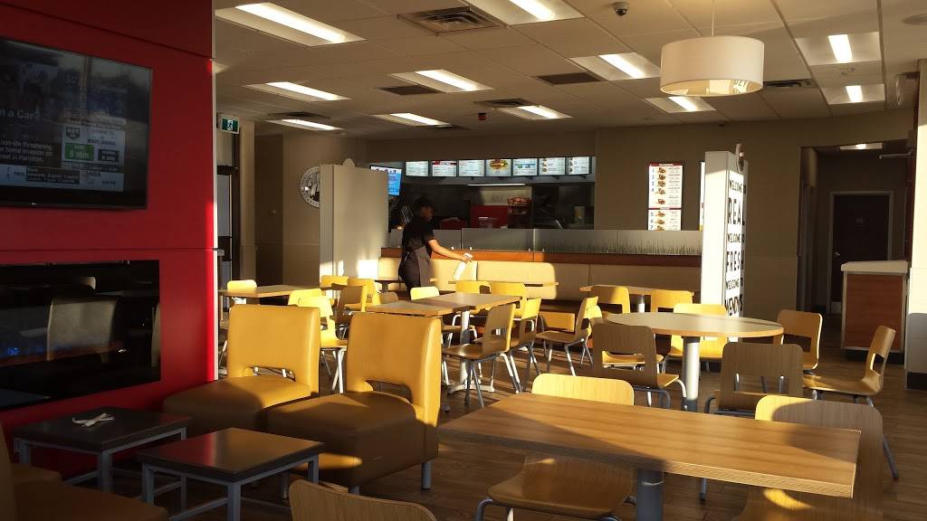 Wendys | restaurant | 225 Franklin Blvd, Cambridge, ON N1R 8H3, Canada | 5197401287 OR +1 519-740-1287
