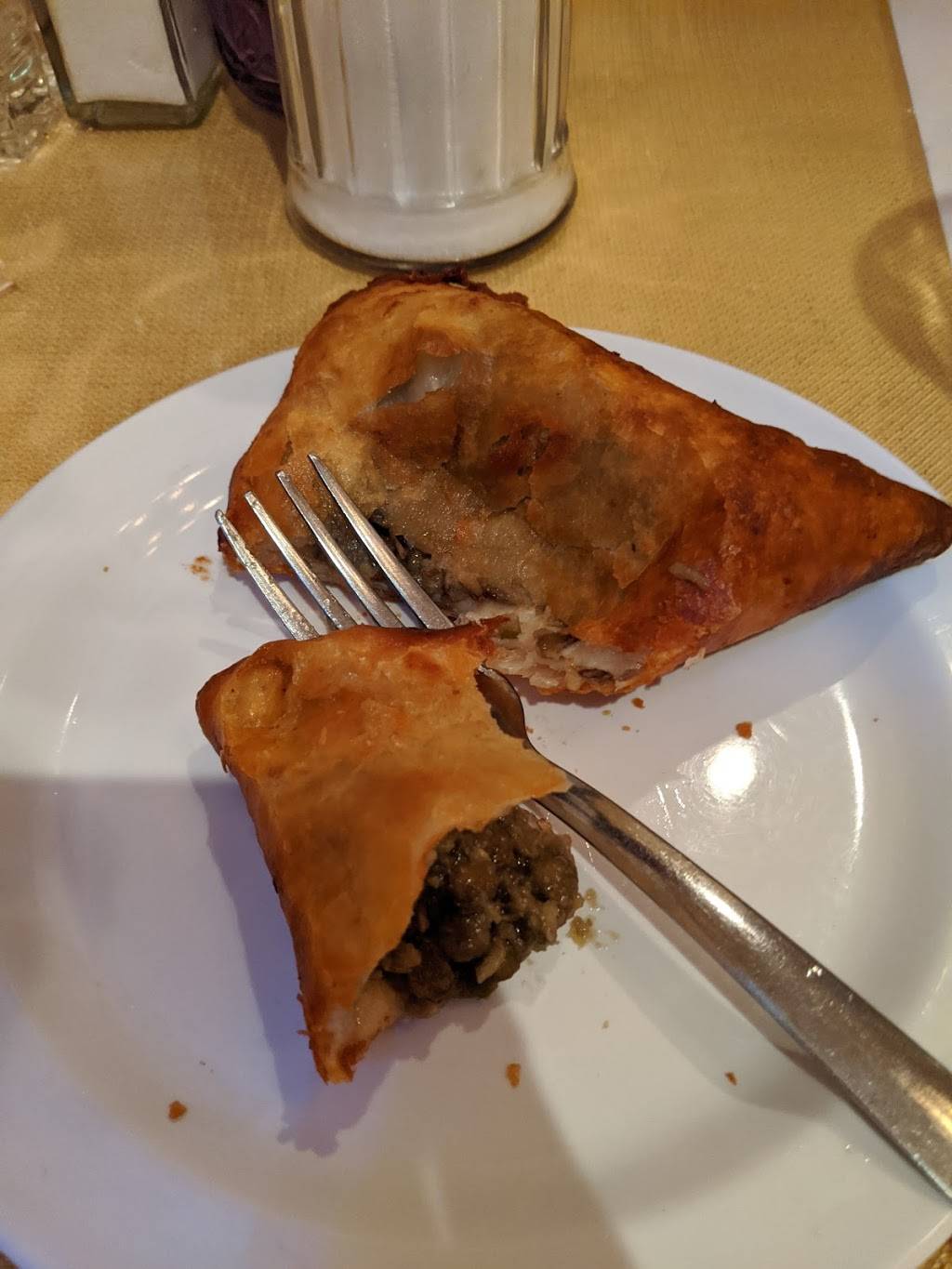 Ras Dashen Restaurant | restaurant | 2801 E Cherry St, Seattle, WA 98122, USA | 2067097626 OR +1 206-709-7626