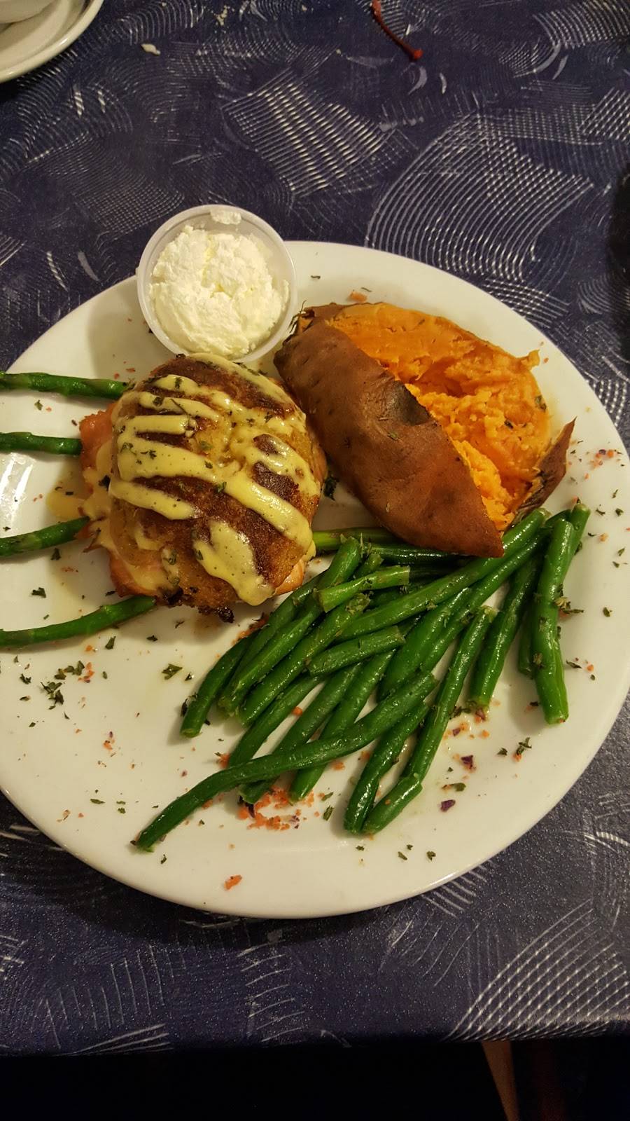 Bonefish Willys Riverfront Grille | restaurant | 2459 Pineapple Ave # B, Melbourne, FL 32935, USA | 3212538888 OR +1 321-253-8888