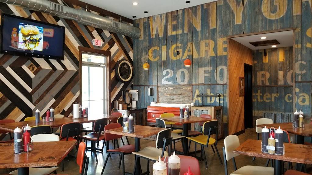 Dukes BBQ Shack | restaurant | 100 Ash St, Wentzville, MO 63385, USA | 6368569227 OR +1 636-856-9227