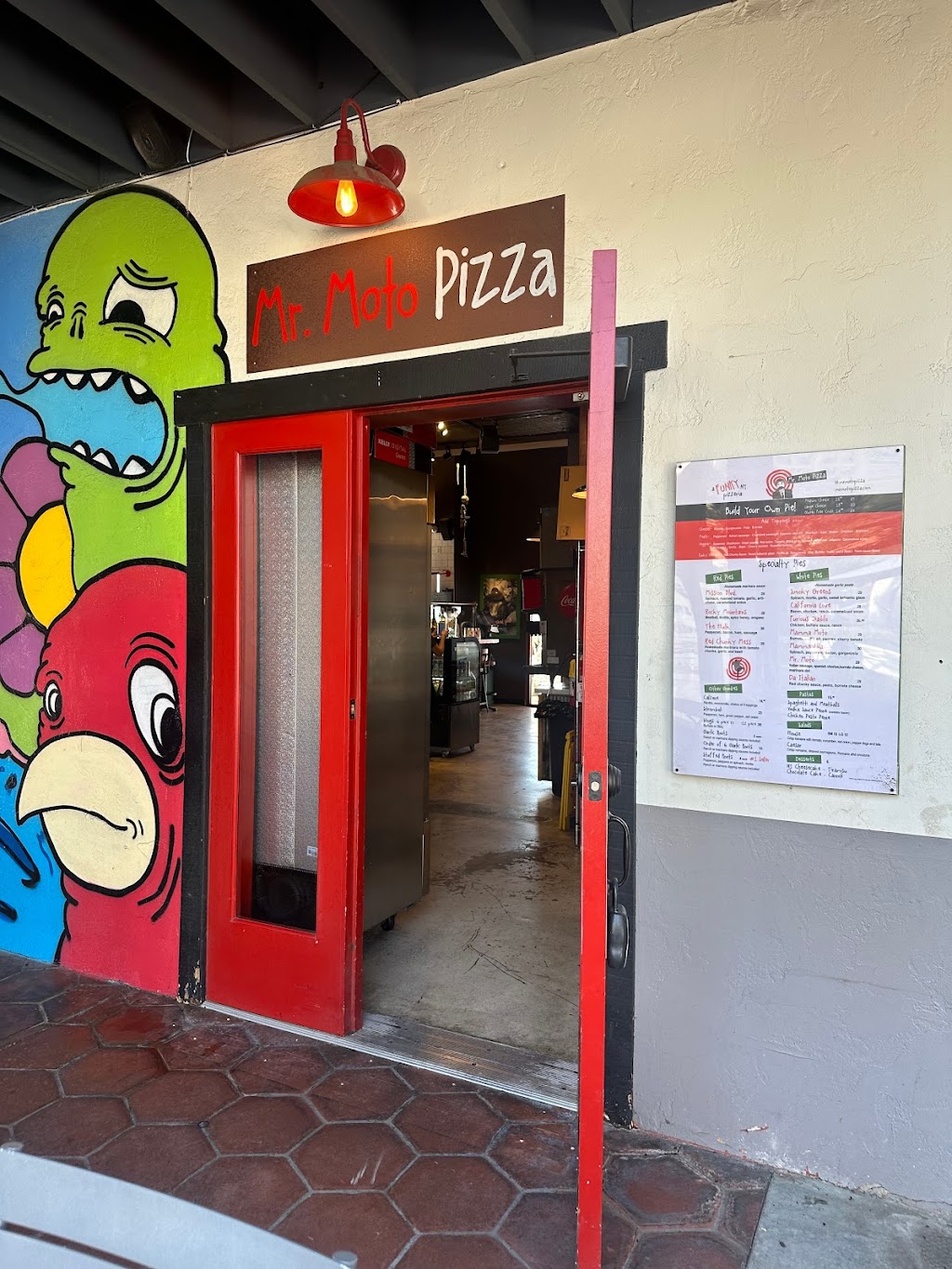 Mr. Moto Pizza Seaport Village | restaurant | 879 W Harbor Dr, San Diego, CA 92101, USA | 6193049481 OR +1 619-304-9481