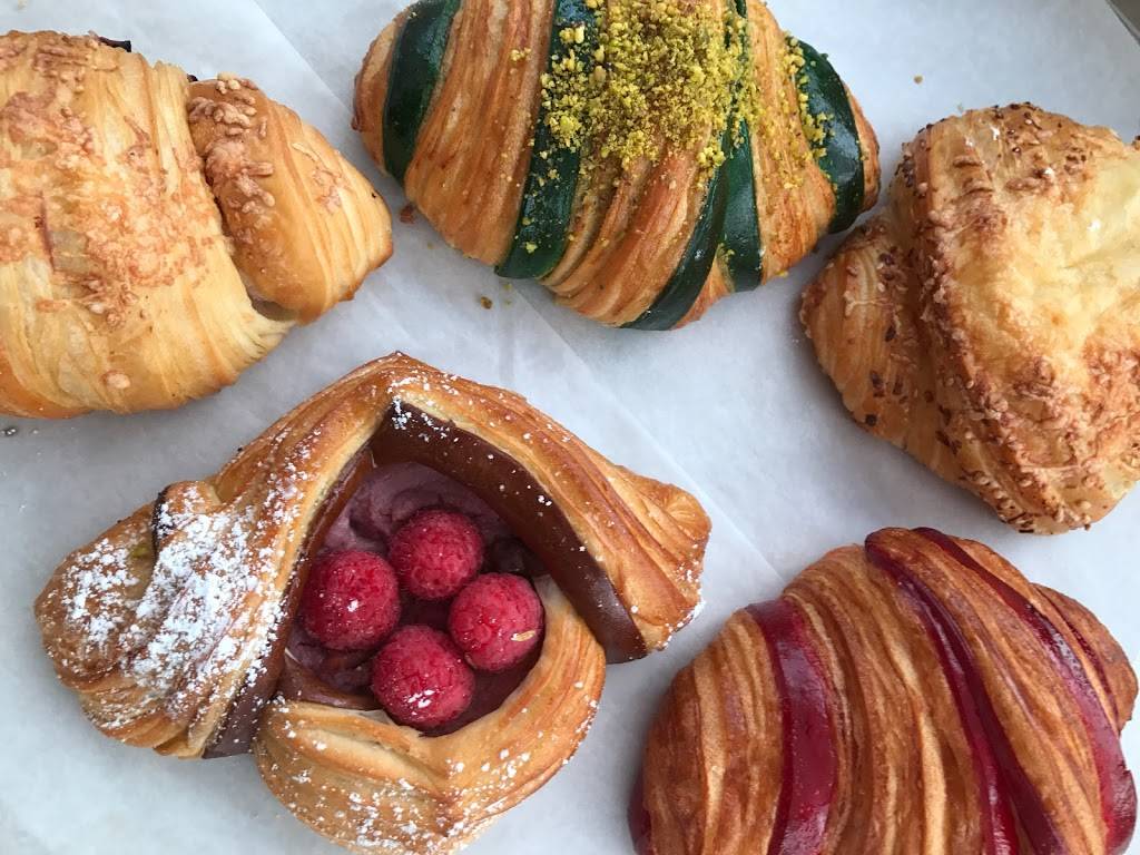 1802 Roasters | bakery | 1206 N, Cypress Ave, Los Angeles, CA 90065, USA | 3233528805 OR +1 323-352-8805