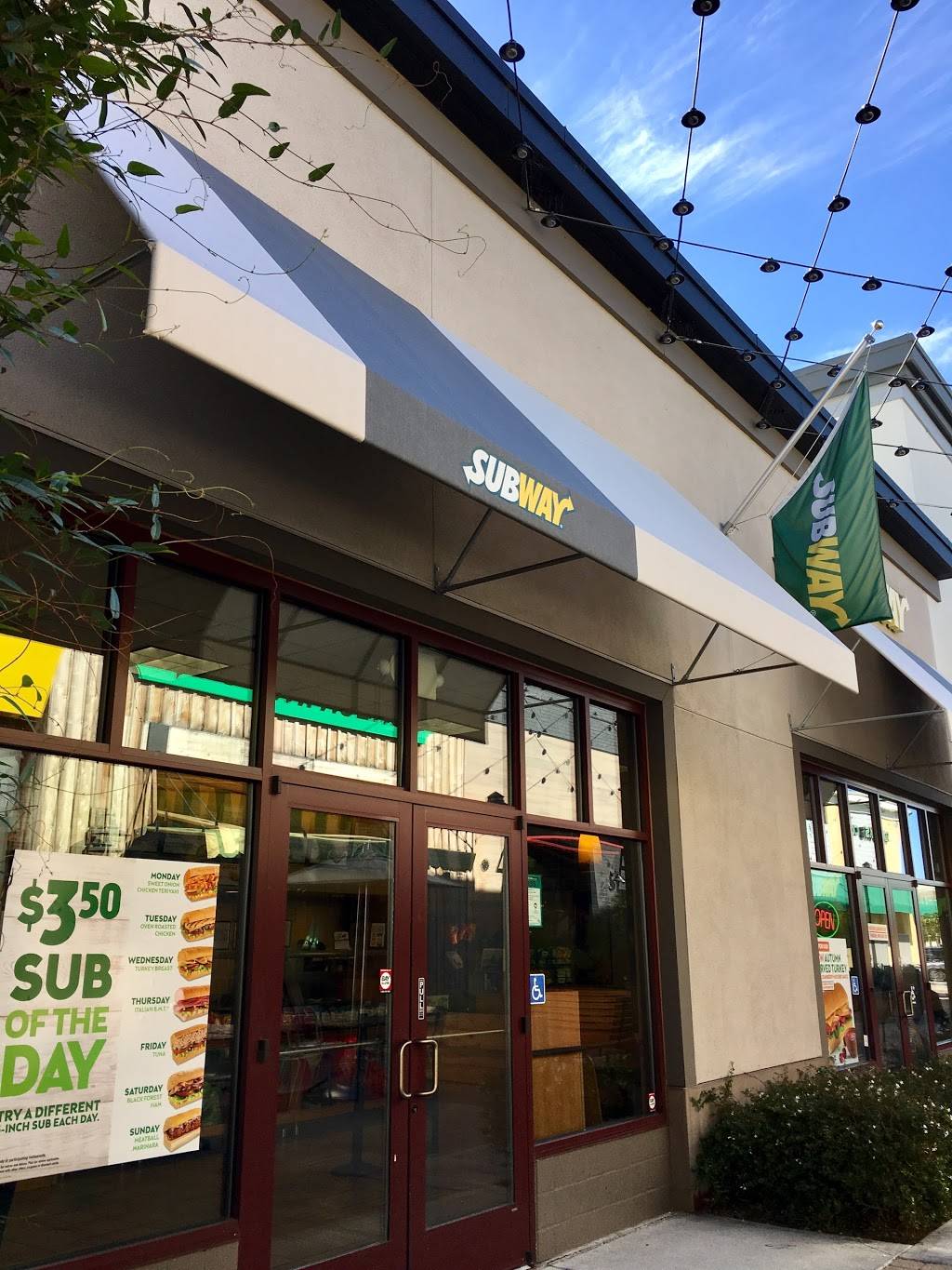 Subway Restaurants | restaurant | E, 2212 S Shore Center #720, Alameda, CA 94501, USA | 5105235225 OR +1 510-523-5225