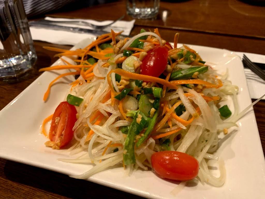 Krung Tep Thai Bistro | restaurant | 23 S Middle Neck Rd, Great Neck, NY 11021, USA | 5164989889 OR +1 516-498-9889