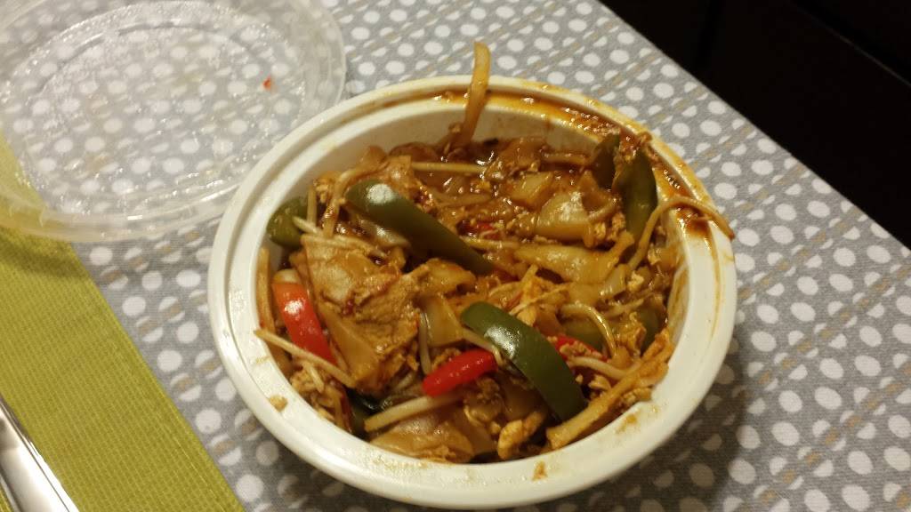 Thai 202 | restaurant | 235 N Euclid Ave, St. Louis, MO 63115, USA | 3143672002 OR +1 314-367-2002