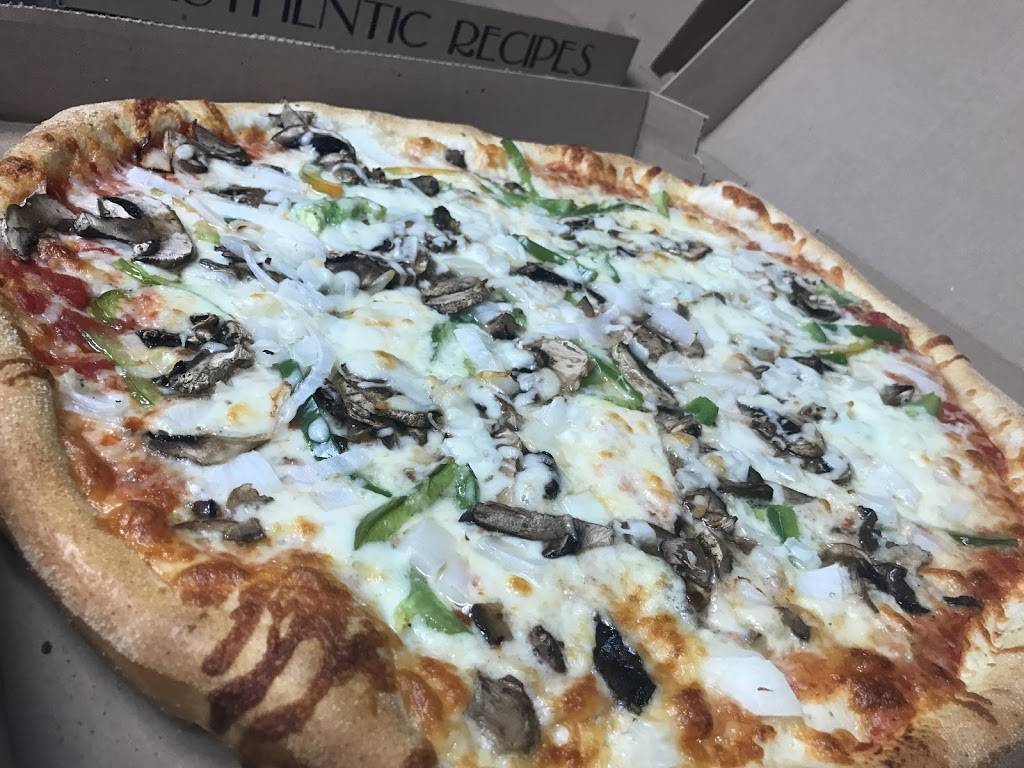 Pembroke Famous Pizza | meal delivery | 125 Church St, Pembroke, MA 02359, USA | 7819241483 OR +1 781-924-1483