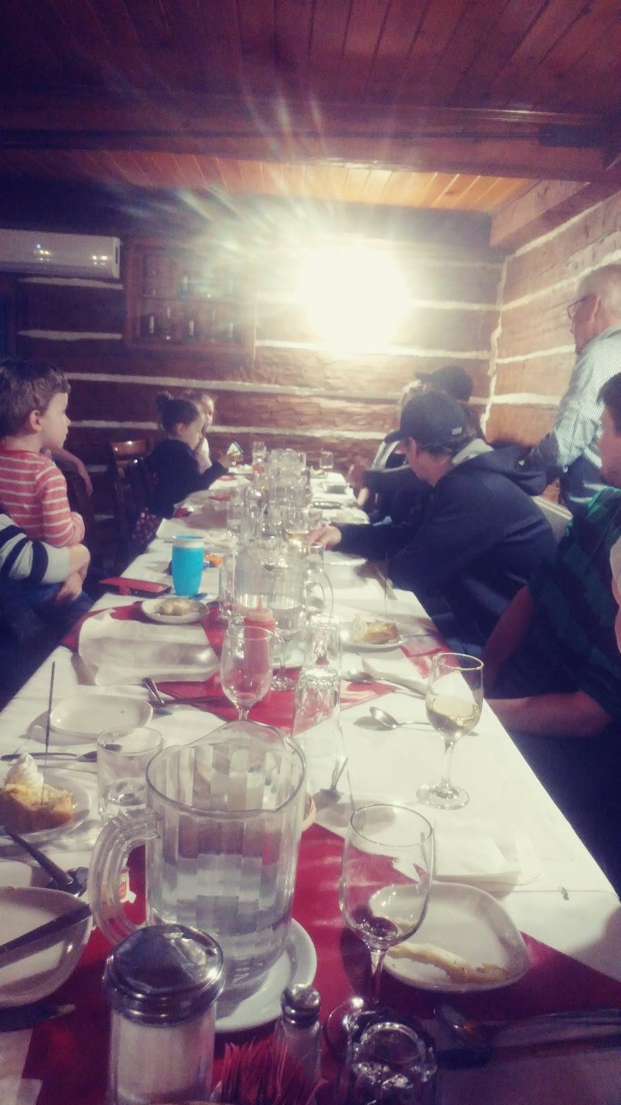 Restaurant Le Vieux St-Charles | restaurant | 800 Boulevard Foucault, Saint-Charles-de-Drummond, QC J2C 1A7, Canada | 8194789168 OR +1 819-478-9168