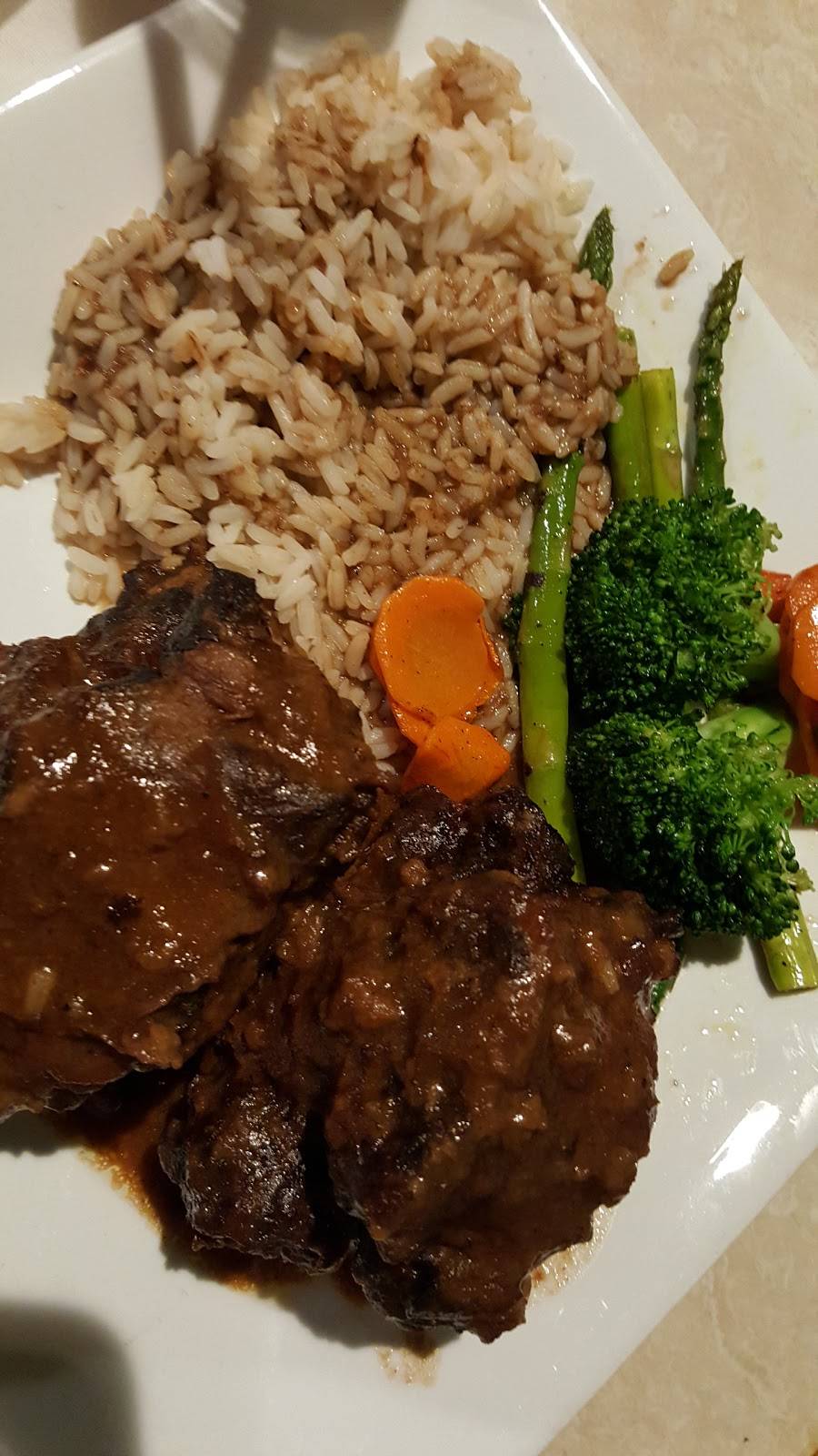 Oakland’s Very Own Tavern & Eatery | restaurant | 5319 Martin Luther King Jr Way, Oakland, CA 94609, USA | 5109228082 OR +1 510-922-8082