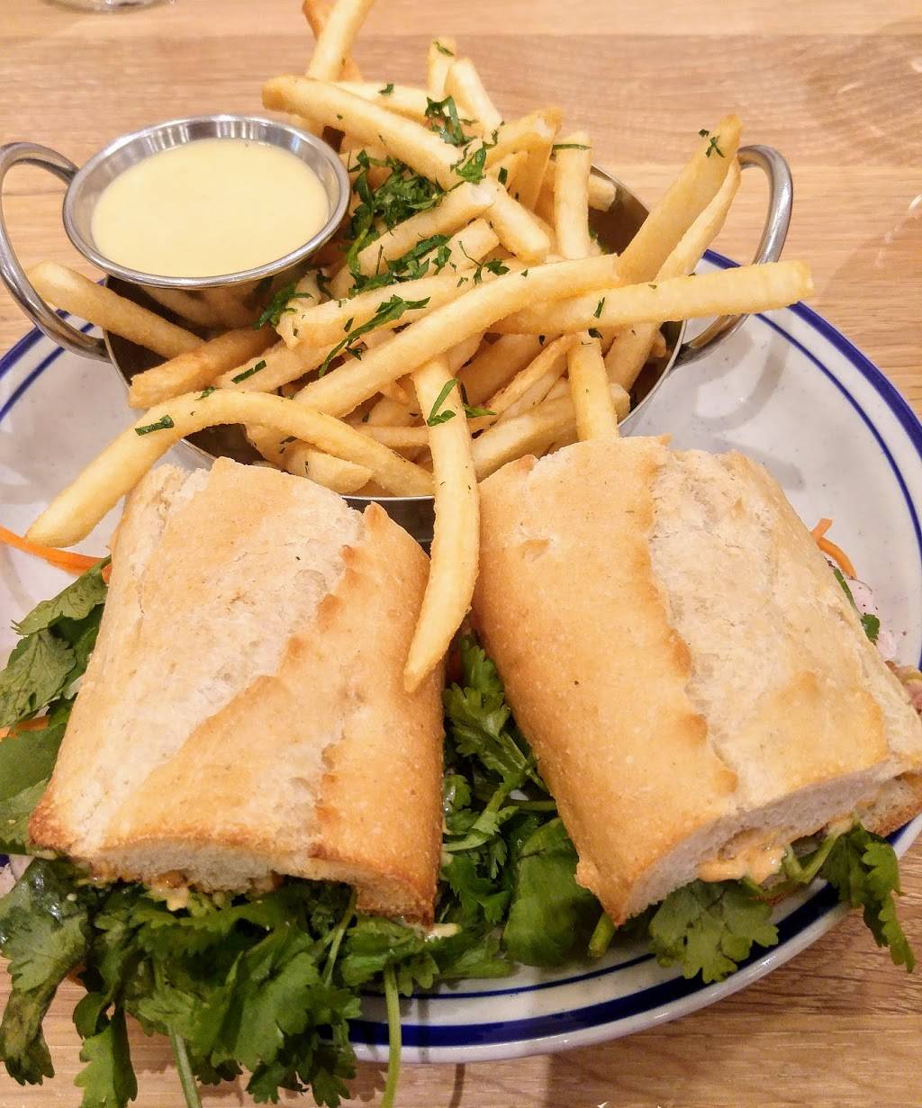 Brasserie Saison | restaurant | 111 E Main St, Charlottesville, VA 22902, USA | 4342027027 OR +1 434-202-7027