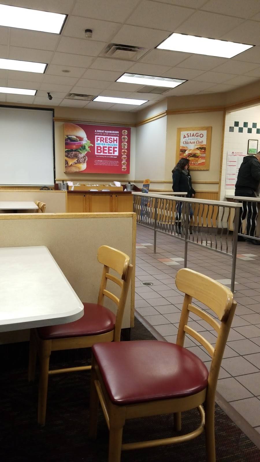 Wendys | restaurant | 18507 Devonshire St, Northridge, CA 91324, USA | 8183664561 OR +1 818-366-4561