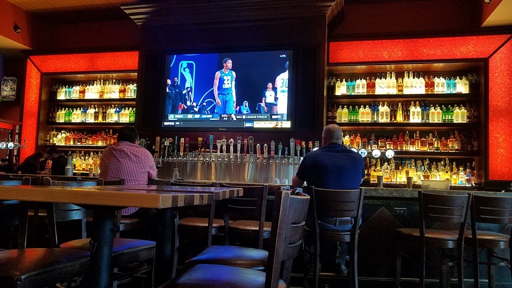 BJs Restaurant & Brewhouse | restaurant | 1401 NW 107th Ave, Doral, FL 33172, USA | 3054639750 OR +1 305-463-9750