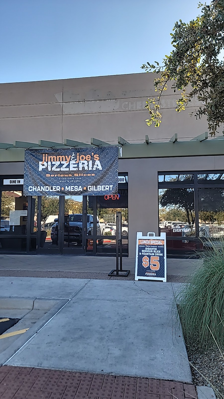 Jimmy & Joes Pizzeria Serious Slices | restaurant | 4984 S Power Rd #103, Gilbert, AZ 85212, USA | 4808128000 OR +1 480-812-8000