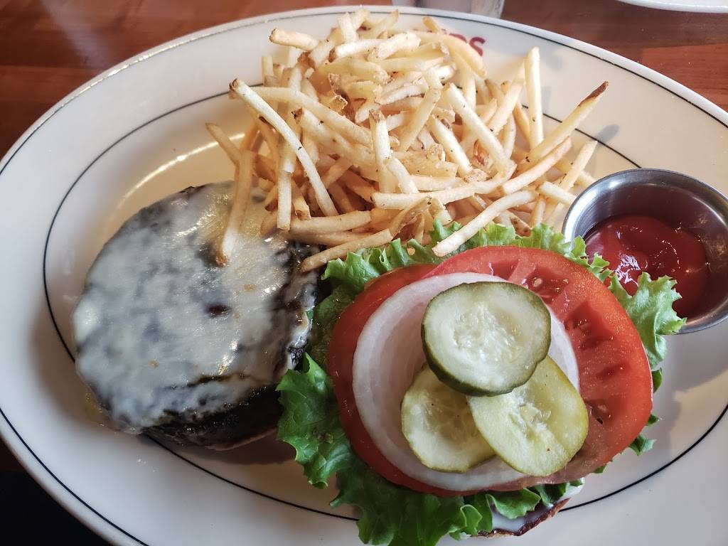 J. Alexanders Redlands Grill | restaurant | 102 Oxmoor Ct, Louisville, KY 40222, USA | 5023392206 OR +1 502-339-2206