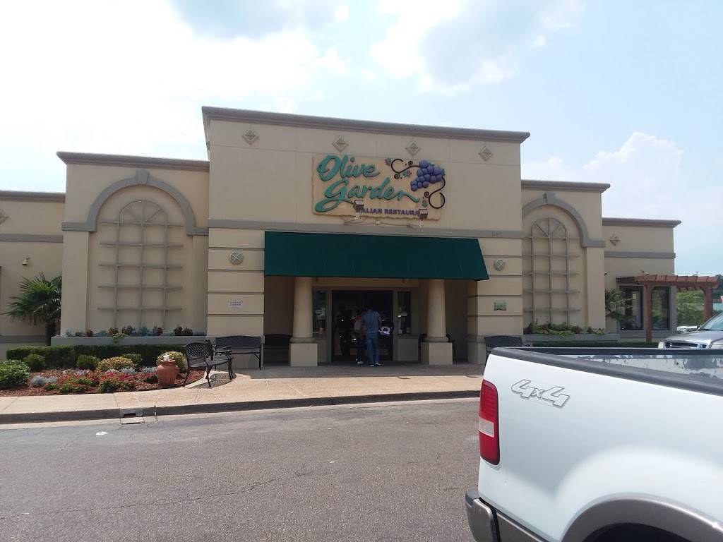 Olive Garden Italian Restaurant | meal takeaway | 6347 Interstate 55 North Frontage Rd, Jackson, MS 39213, USA | 6019783407 OR +1 601-978-3407