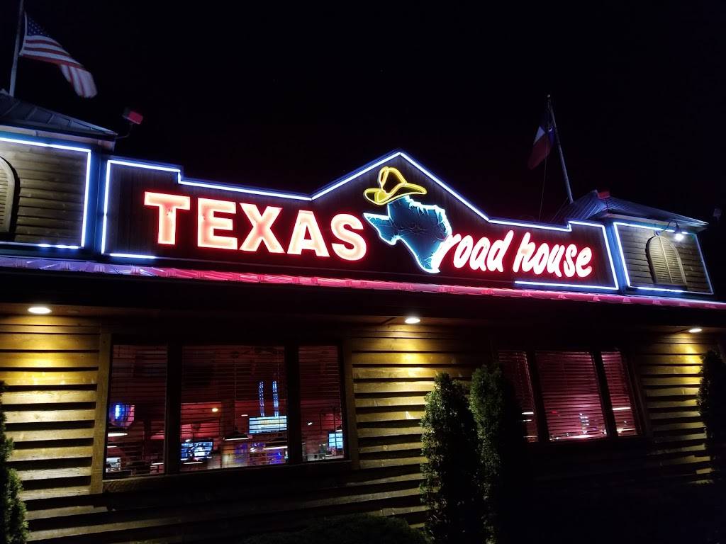 Texas Roadhouse | restaurant | 1366 Main St, Hamilton, OH 45013, USA | 5138947427 OR +1 513-894-7427