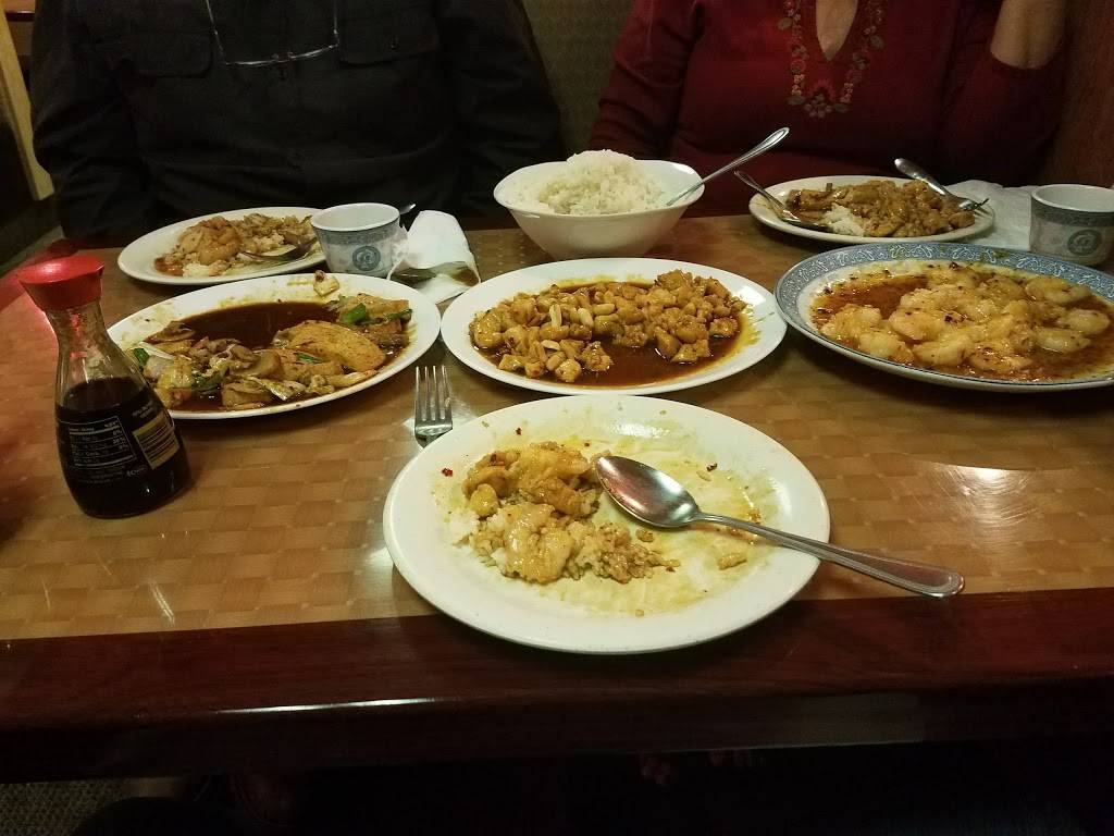 Bai Wei Asian Diner | restaurant | 1845 Rock Rd, Wichita, KS 67207, USA | 3166898900 OR +1 316-689-8900