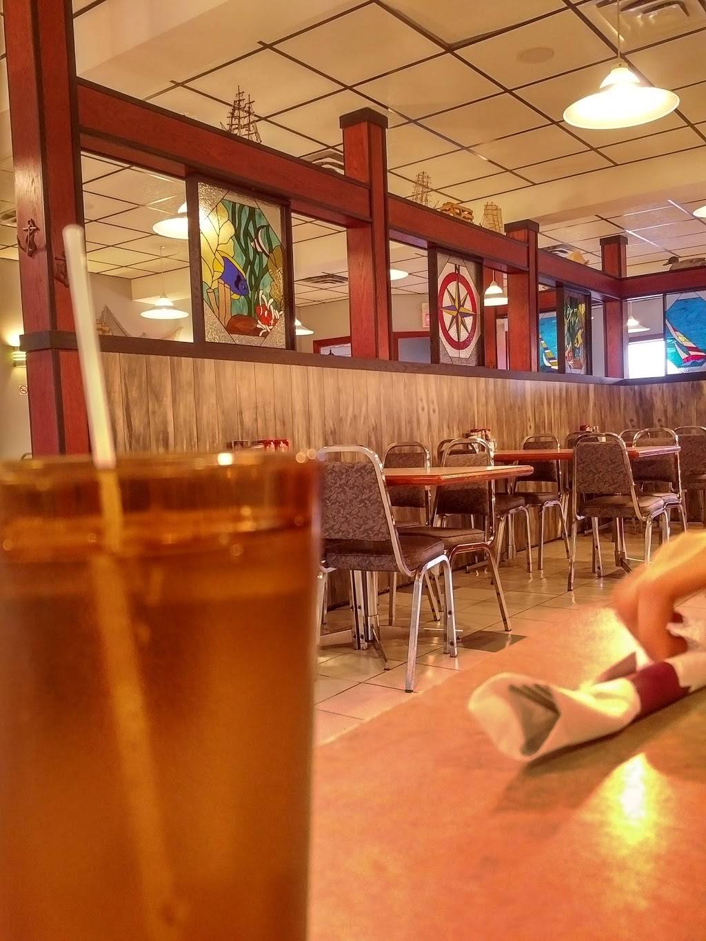 Pat & Hanks Fish & Chips | restaurant | 12213 Tecumseh Rd E, Windsor, ON N8N 1M3, Canada | 5197390638 OR +1 519-739-0638