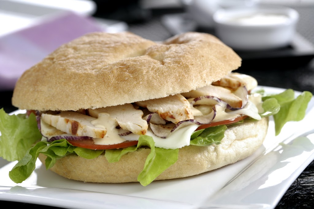 Antojitos La Baja | restaurant | 209 N Olive Ave, Rialto, CA 92376, USA | 9095655256 OR +1 909-565-5256