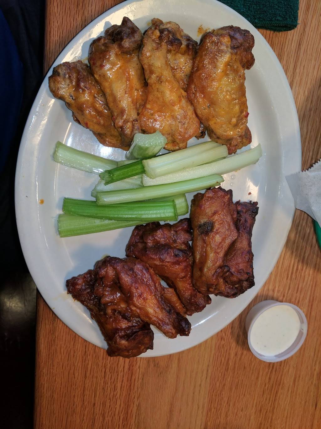 The Wing Cafe & Tap House | meal delivery | 2145 Roswell Rd, Marietta, GA 30062, USA | 7705099464 OR +1 770-509-9464