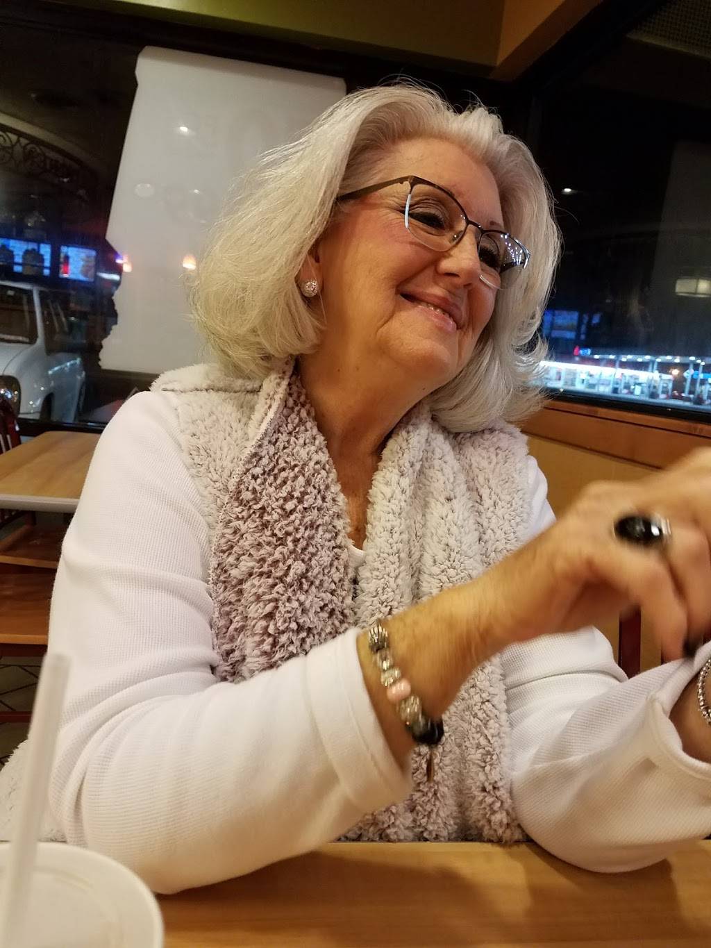 Popeyes Louisiana Kitchen | restaurant | 1691 S Highland Ave, Jackson, TN 38301, USA | 7314276970 OR +1 731-427-6970