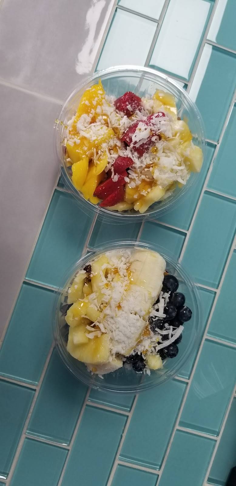 Berry Boss Açaî | cafe | 4615 4th St N, St. Petersburg, FL 33703, USA | 7277670458 OR +1 727-767-0458