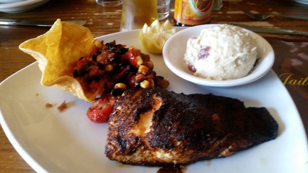 Jail House Restaurant | restaurant | 897 Pleasant Valley Rd, West Bend, WI 53095, USA | 2626759302 OR +1 262-675-9302