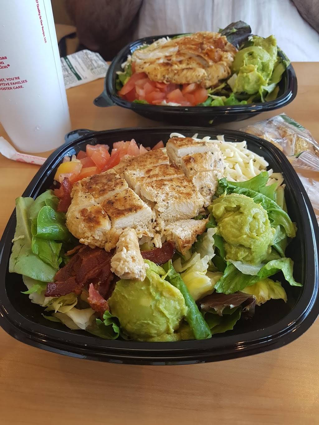 Wendys | restaurant | 1575 Berwick Dr, Davenport, FL 33896, USA | 3216770391 OR +1 321-677-0391