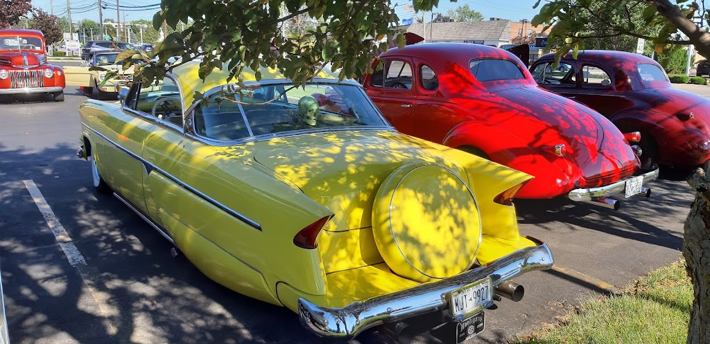 The Stage | night club | 8166 Main Street, Buffalo, NY 14221, USA | 7165689005 OR +1 716-568-9005