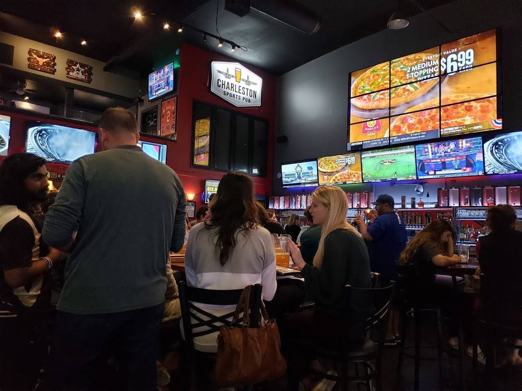 Charleston Sports Pub | restaurant | 792 Folly Rd, Charleston, SC 29412, USA | 8432033319 OR +1 843-203-3319