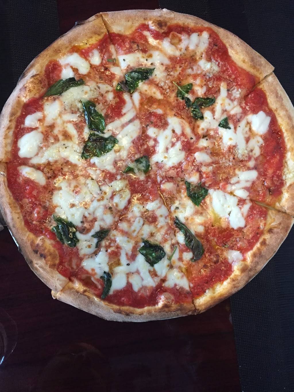 Keccos Woodfire Kitchen | restaurant | 114 Westminster Pike, Reisterstown, MD 21136, USA | 4105266900 OR +1 410-526-6900