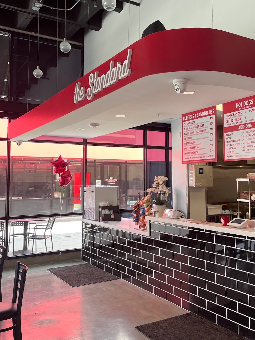 The Standard at Vestavia Hills | restaurant | 700 Montgomery Hwy Suite 164, Vestavia Hills, AL 35216, USA | 2054901143 OR +1 205-490-1143