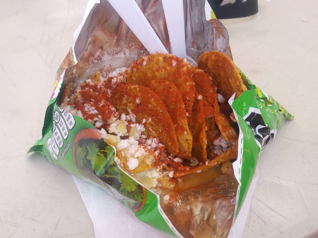 Elotes el Fridas | restaurant | 4990 S 12th Ave, Tucson, AZ 85706, USA | 5204403828 OR +1 520-440-3828