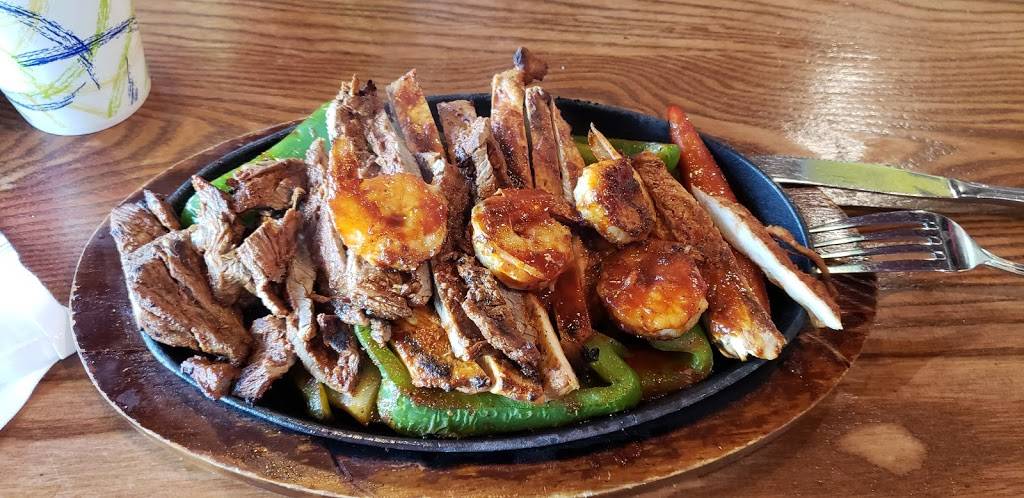 Ocho Cafe | restaurant | 330 N Main St, West Hartford, CT 06117, USA | 8603103063 OR +1 860-310-3063