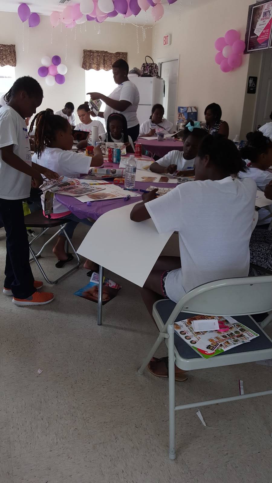 Sha Garees | restaurant | 1156 E 21st St, Jacksonville, FL 32206, USA | 9043538222 OR +1 904-353-8222