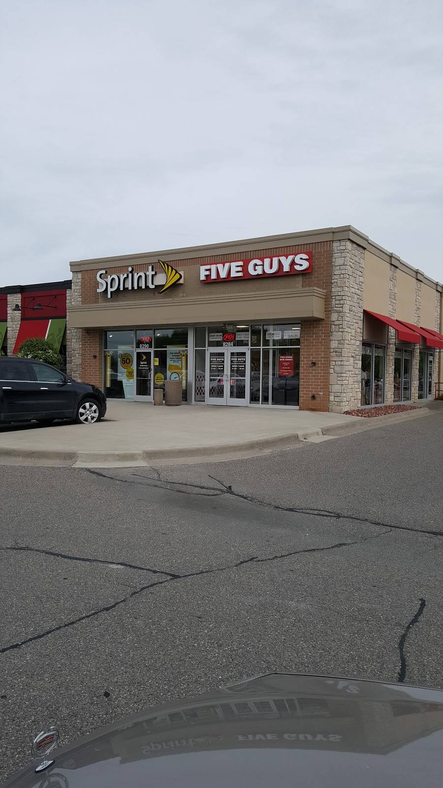 Five Guys | meal takeaway | 8284 26 Mile Rd, Shelby Charter Twp, MI 48316, USA | 5867815558 OR +1 586-781-5558