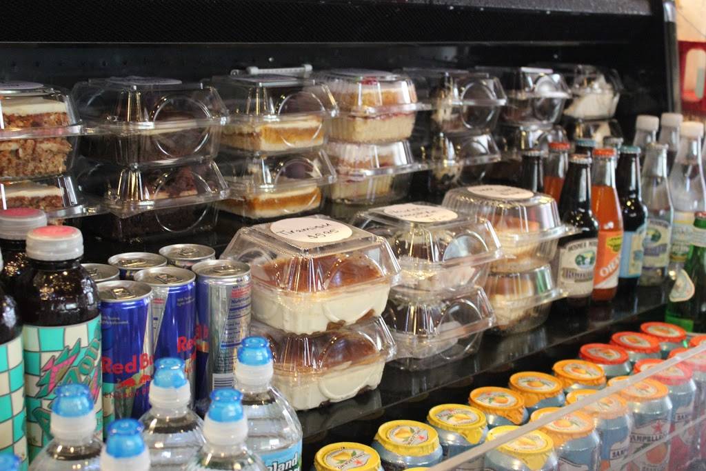 Illianos Grill | restaurant | 228 Flanders Rd, Niantic, CT 06357, USA | 8607397017 OR +1 860-739-7017