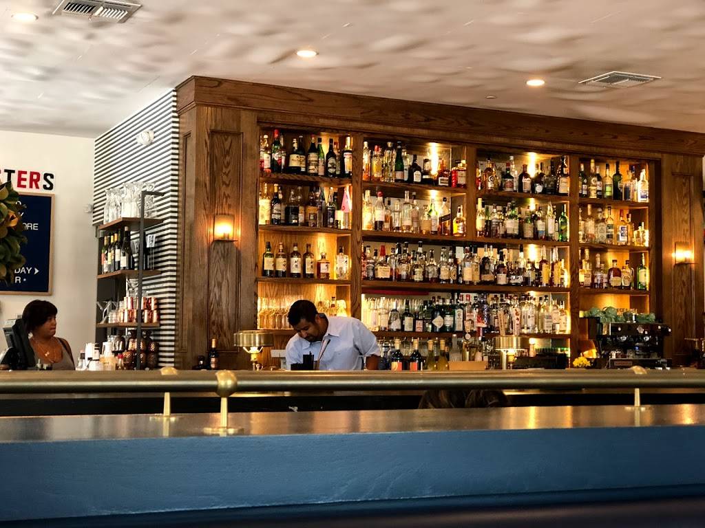 Eloise Nichols Grill & Liquors | restaurant | 2400 Mid Ln #100, Houston, TX 77027, USA | 7135540136 OR +1 713-554-0136