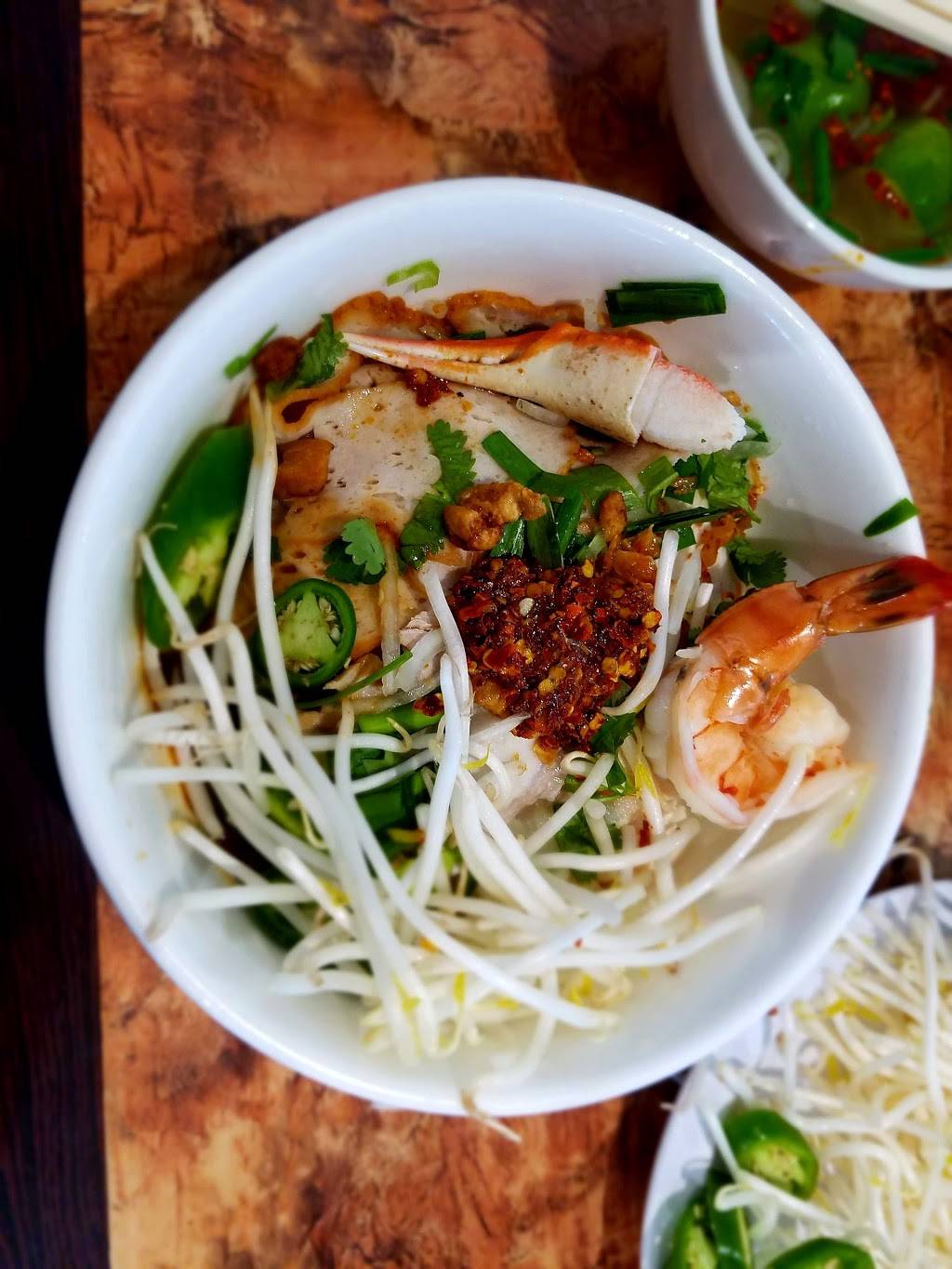 Đà Lạt | restaurant | 408 E William St, San Jose, CA 95112, USA | 4082946989 OR +1 408-294-6989