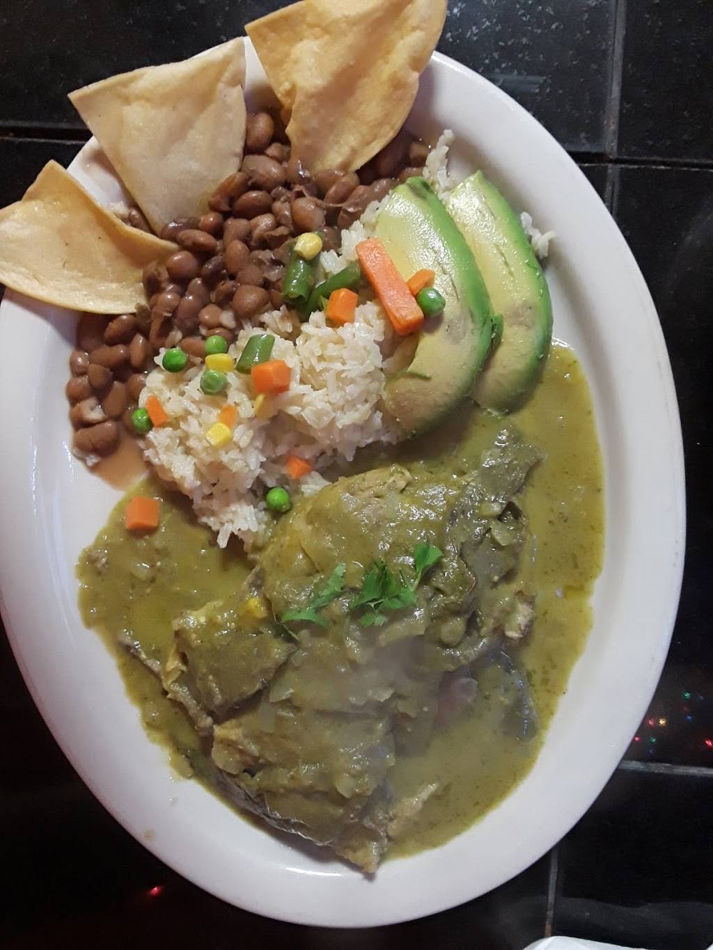 Cosinita | restaurant | 730 Astor Ave, Bronx, NY 10467, USA | 3478438050 OR +1 347-843-8050