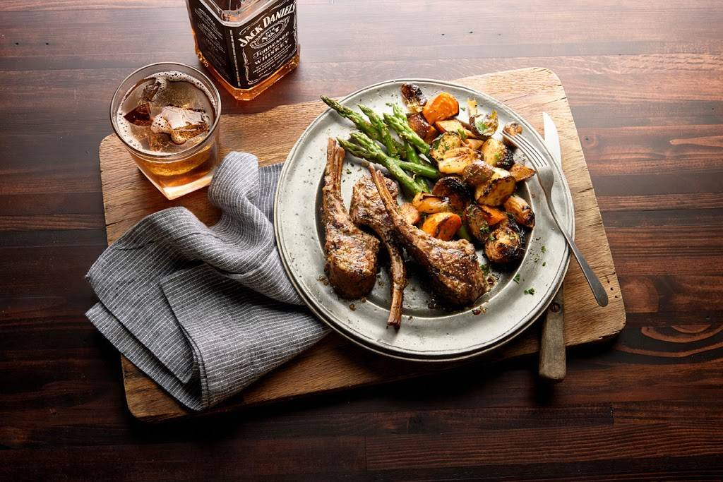 Brick House Tavern + Tap | restaurant | 19320 Cottonwood Dr, Parker, CO 80138, USA | 3038402285 OR +1 303-840-2285