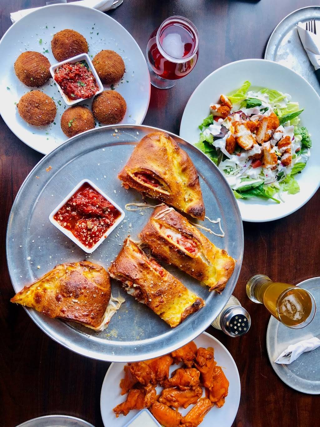 The Sliced Pint | restaurant | The East Bank Building, 1511 Washington Ave, St. Louis, MO 63103, USA | 3146968787 OR +1 314-696-8787