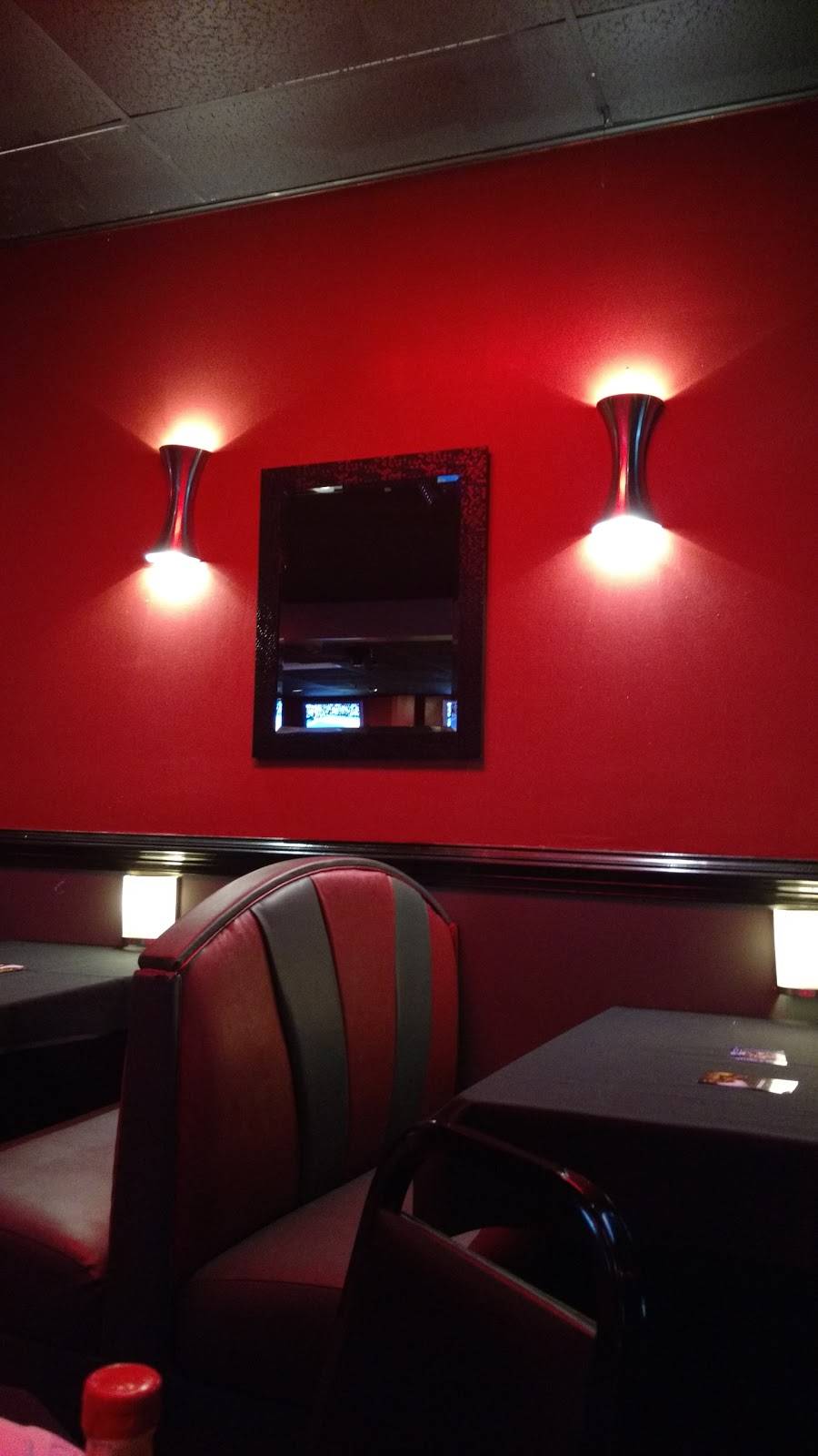 150 North Restaurant And Lounge | restaurant | 6856 Midlothian Turnpike #101, Richmond, VA 23225, USA | 8044479424 OR +1 804-447-9424