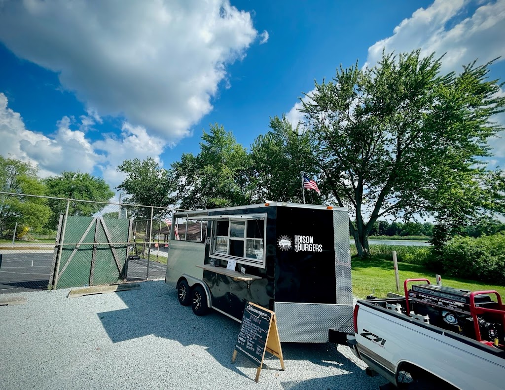 Shawnanigans | restaurant | 1701 E Center St, Warsaw, IN 46580, USA | 5743717115 OR +1 574-371-7115