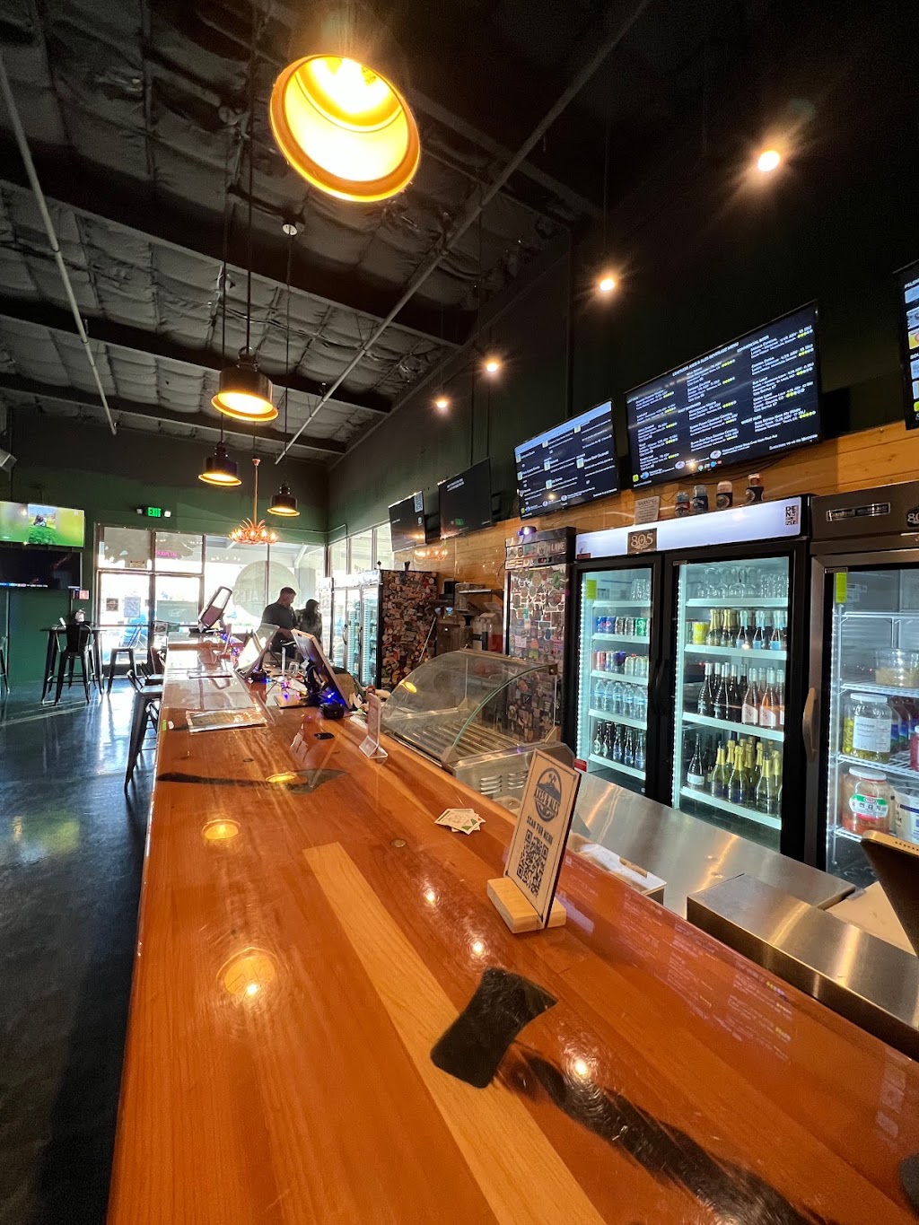 Limitless Axes & Ales | restaurant | 1809 Santa Rita Rd # A, Pleasanton, CA 94566, USA | 9252180700 OR +1 925-218-0700